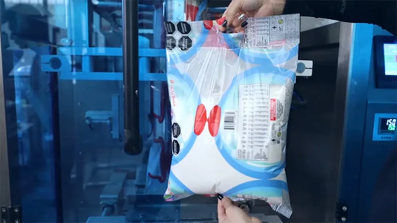 Pouch Powder Packaging Machine with Hole Punching